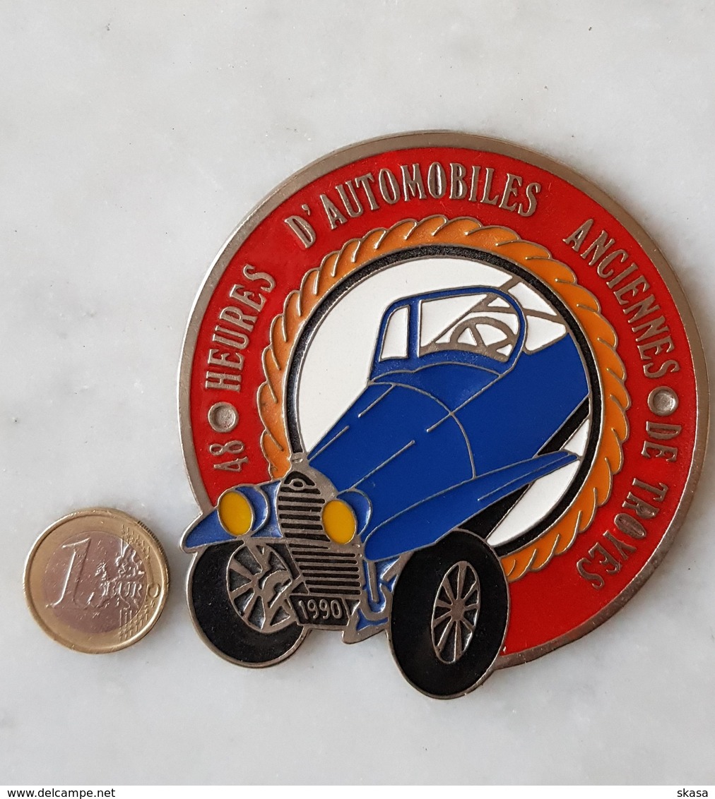 Plaque De Rallye Souvenir 48 Heures D’automobiles Anciennes De Troyes 1990, Rare - Obj. 'Remember Of'