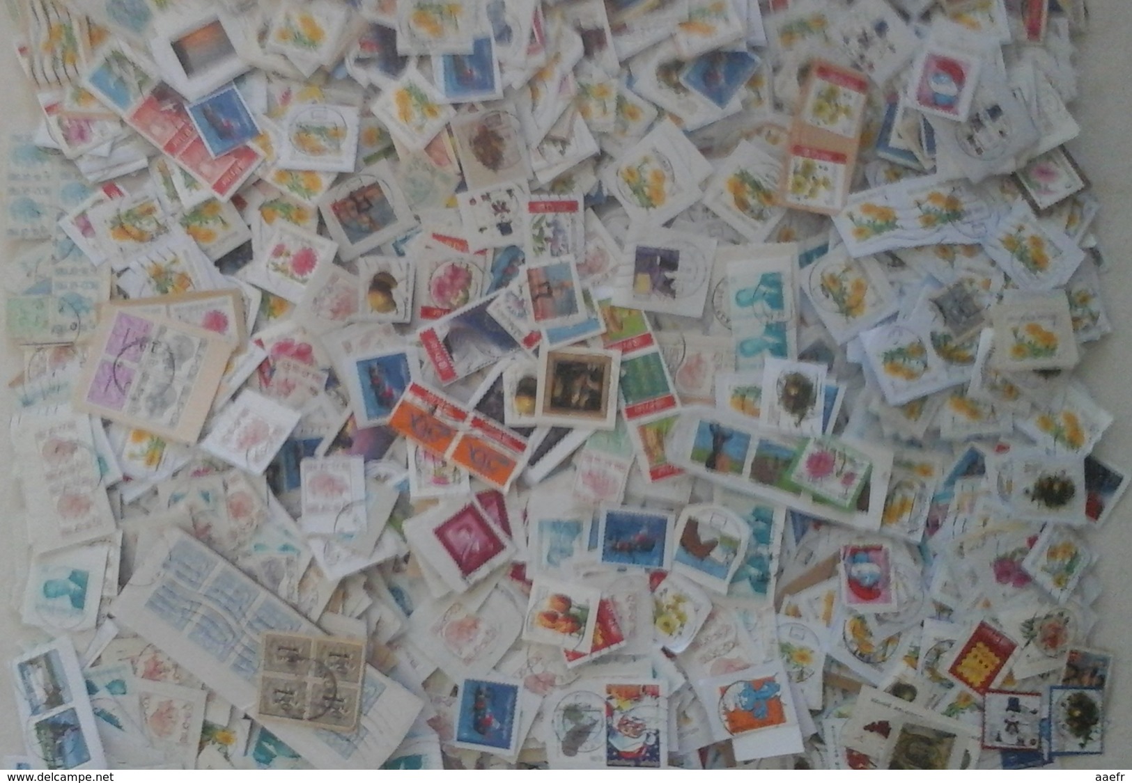 Belgique - Petit Lot De 900 Grammes De Timbres° Sur Fragments - + De 4500 Timbres - Vrac (min 1000 Timbres)