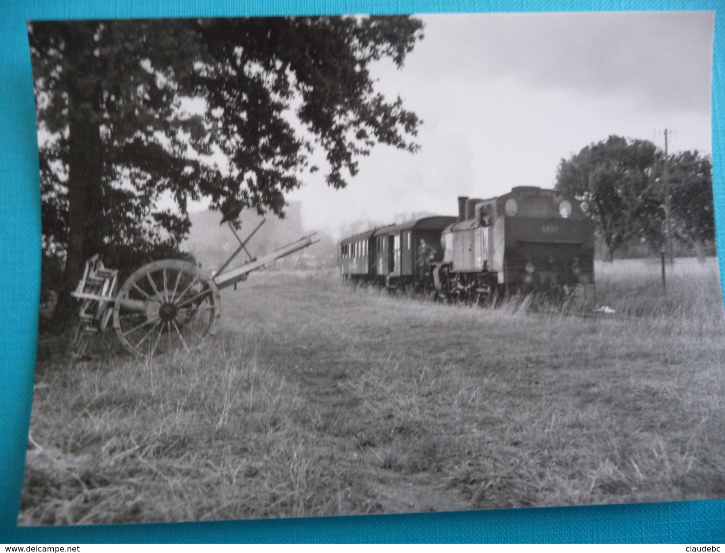 Train à Vapeur Des CFF  Pour NYON Près De La Frontière Suisse En 1962 - Treinen