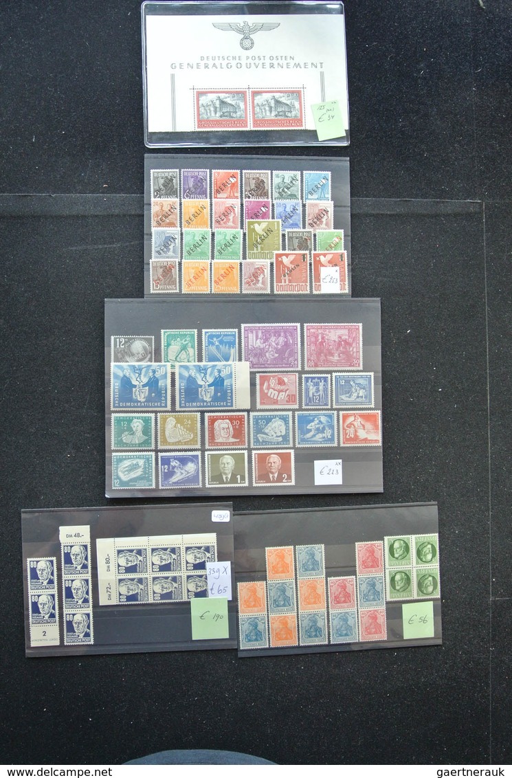 Deutschland: Small Box With Stockcards With Various MNH, Mint Hinged And Used Material Of Germany. C - Collections