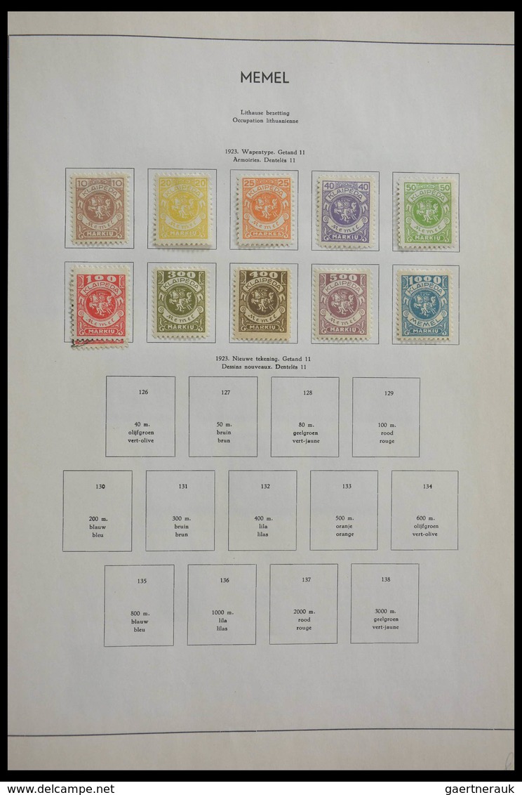 Deutsche Abstimmungsgebiete: 1914-1959: Well filled, MNH, mint hinged and used collection German ter