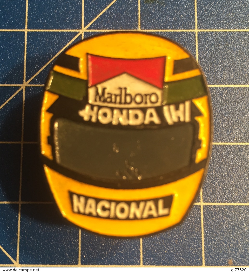 PIN’S CASQUE HONDA - Honda