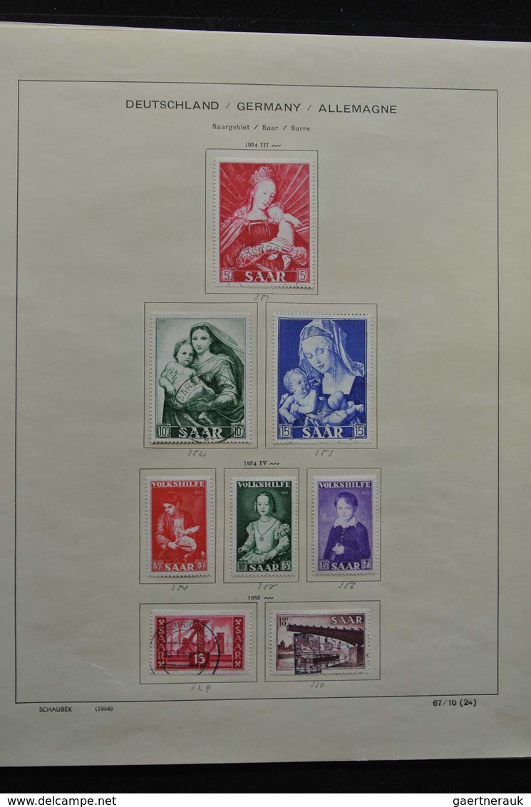 Deutsche Abstimmungsgebiete: Saargebiet: 1920-1959: Very well filled, MNH, mint hinged and used coll