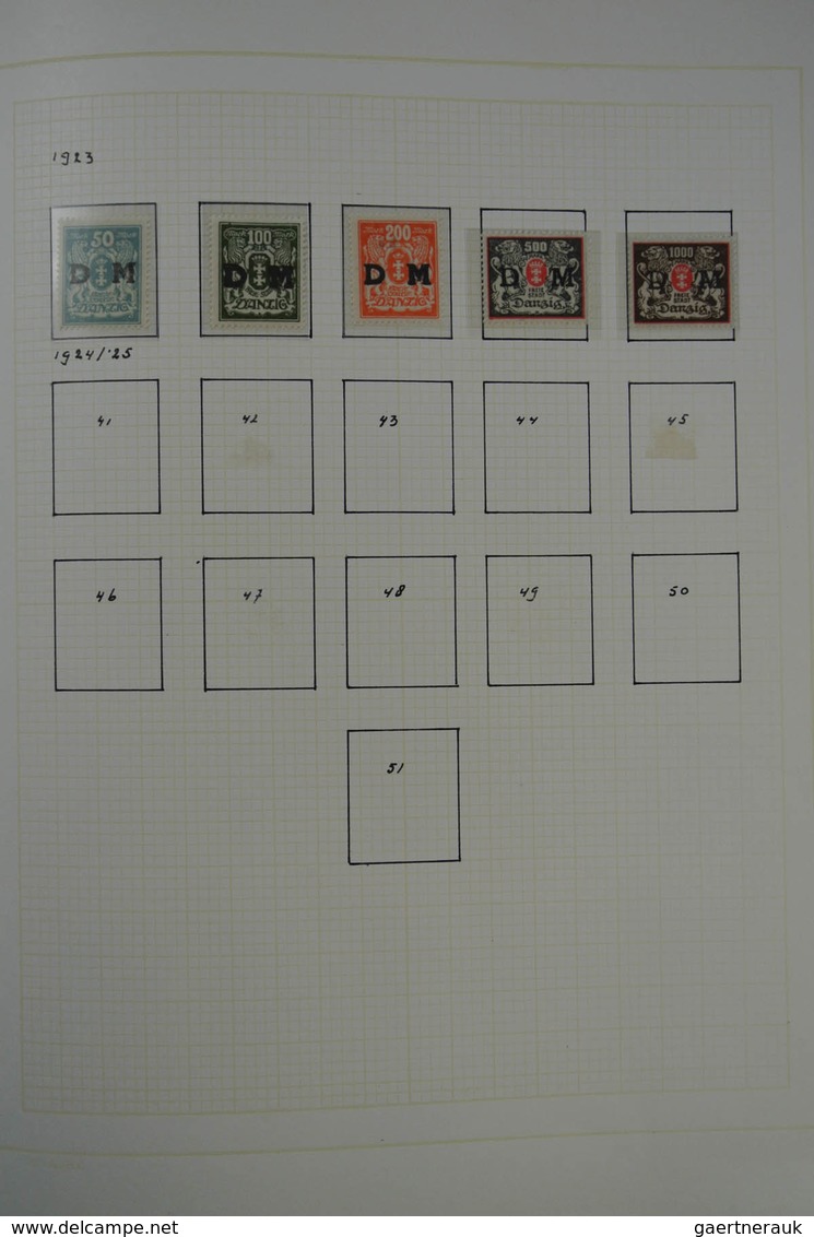 Danzig: 1920-1939: Nicely filled, double (mint and used) collection Danzig 1920-1939 in blanc album.