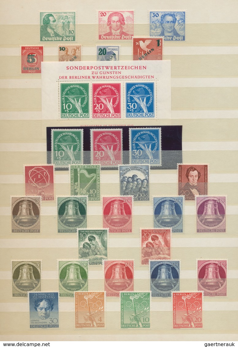 Berlin: 1948/1990, In Den Hauptnummern Komplette Postfrische Sammlung Im Steckbuch, Dabei MiNr. 1/41 - Unused Stamps