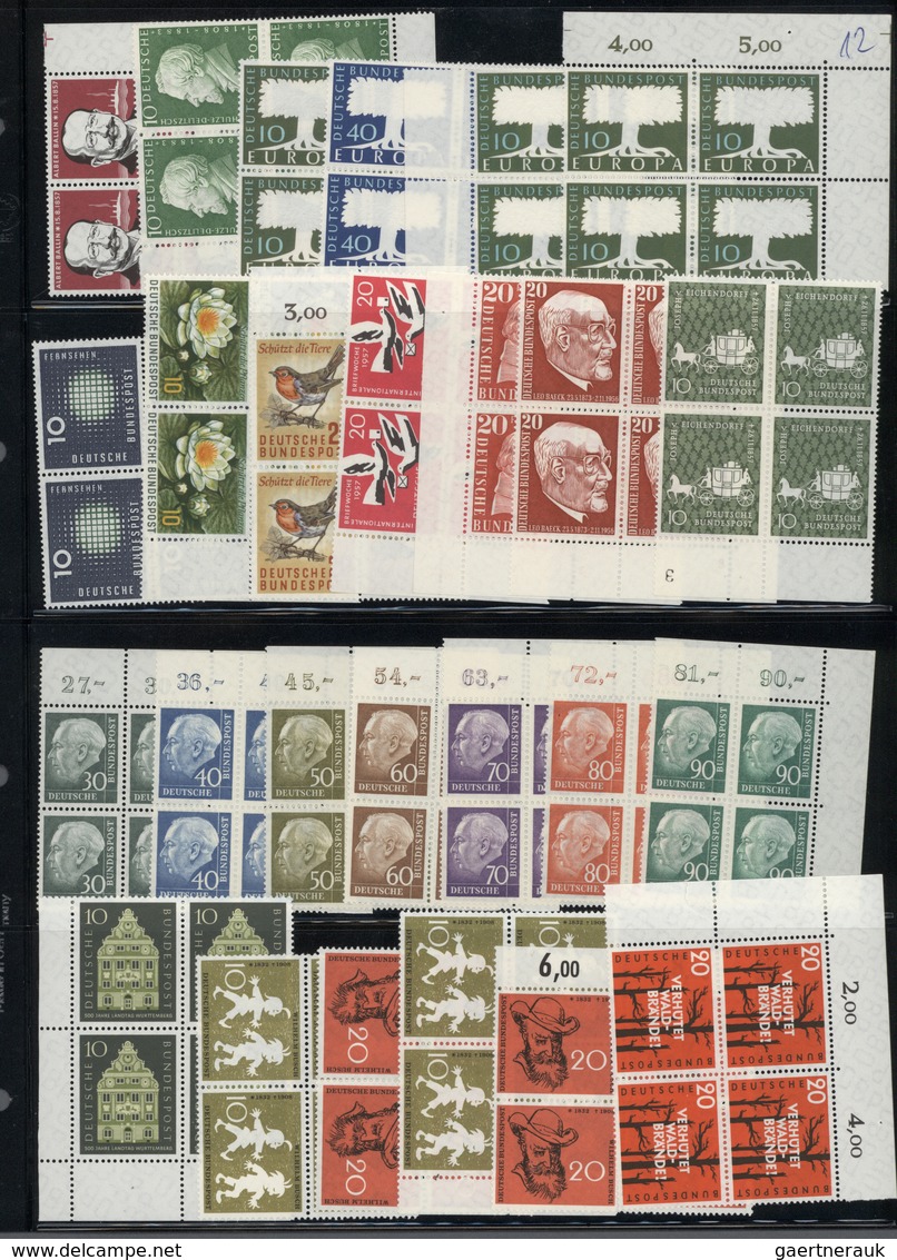 Bundesrepublik Deutschland: 1955-1995, Postfrische Sammlung Viererblöcke, Nach Angaben In Den Hauptn - Collections