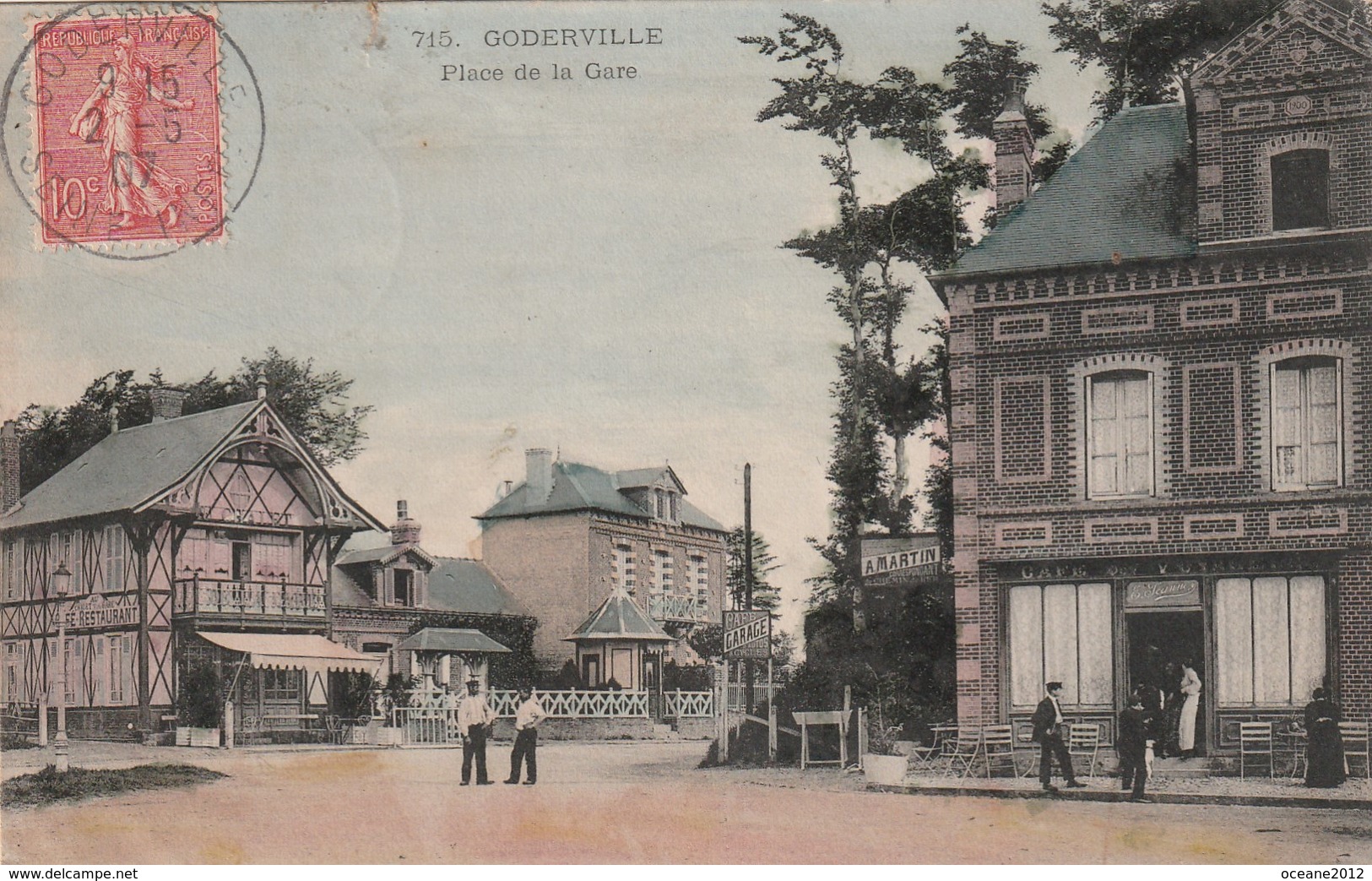 76 Goderville. Place De  La Gare - Goderville