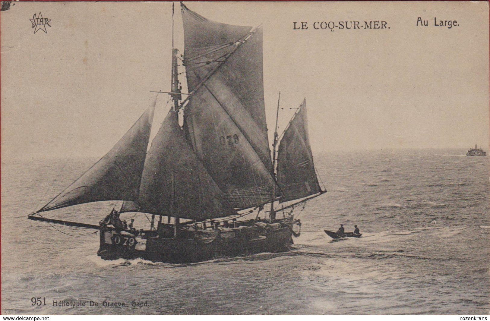 De Haan Aan Zee Coq Sur Mer Au Large Visserij Pecheurs Fishermen (In Goede Staat) Boat Vissersboot - De Haan