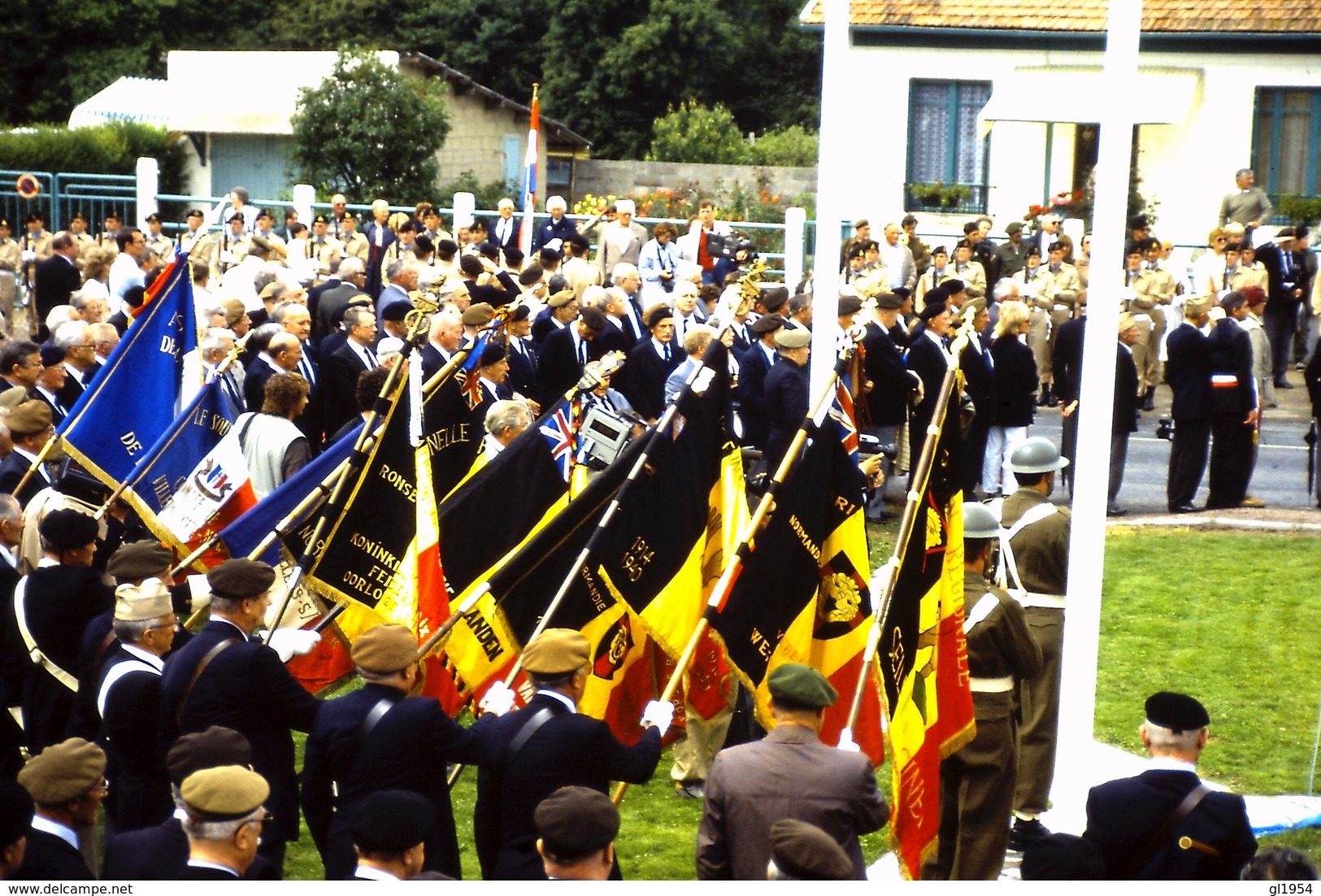 49  -    BRIGADE  PIRON  -  HERDENKING  NORMANDIE  -  AUBERVILLE - Diapositives