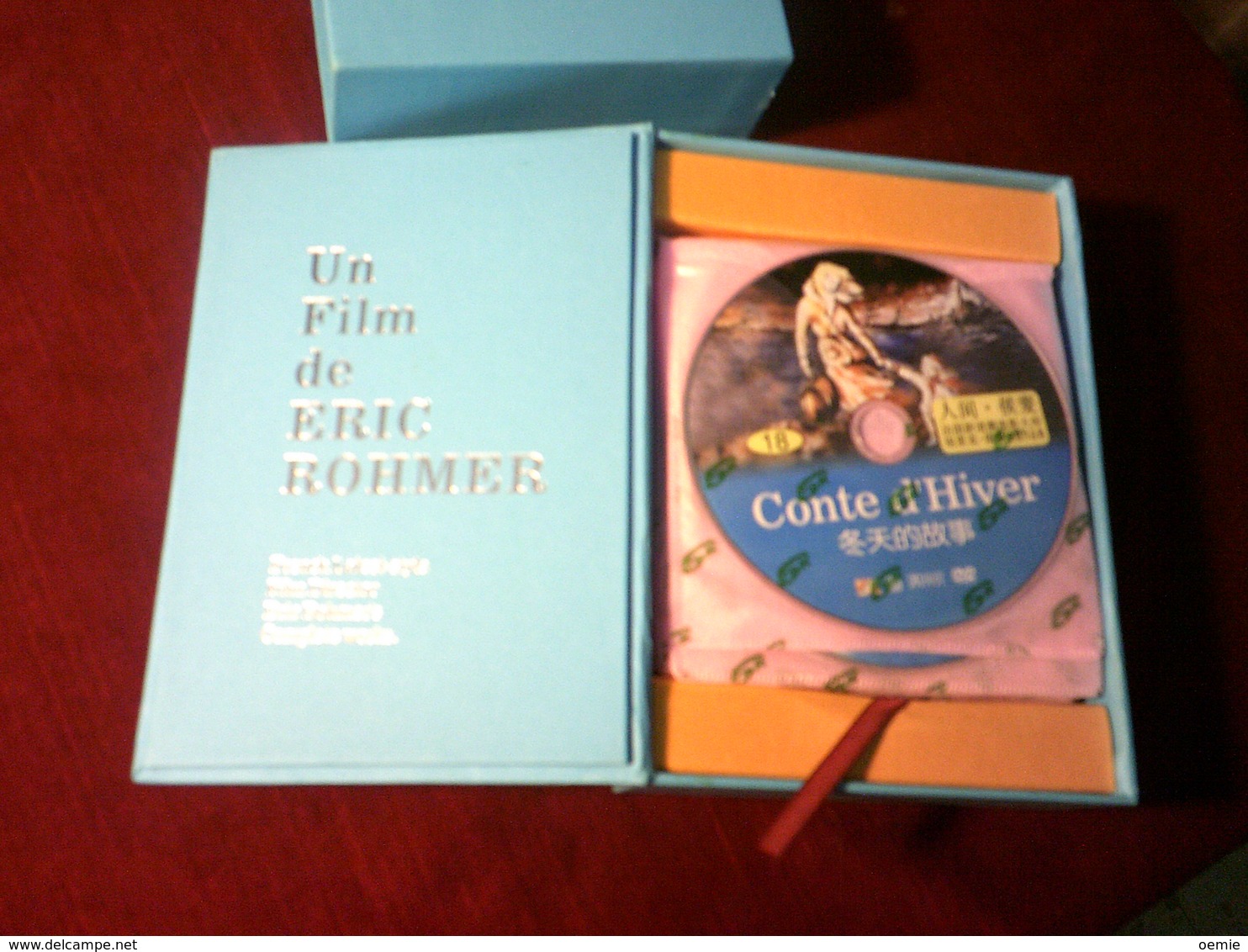 COFFRET  DE 25 DVD DE ERIC ROHMERS  DE 1959 A 2003   SOUS TITRES EN CHINOIS - Collezioni & Lotti