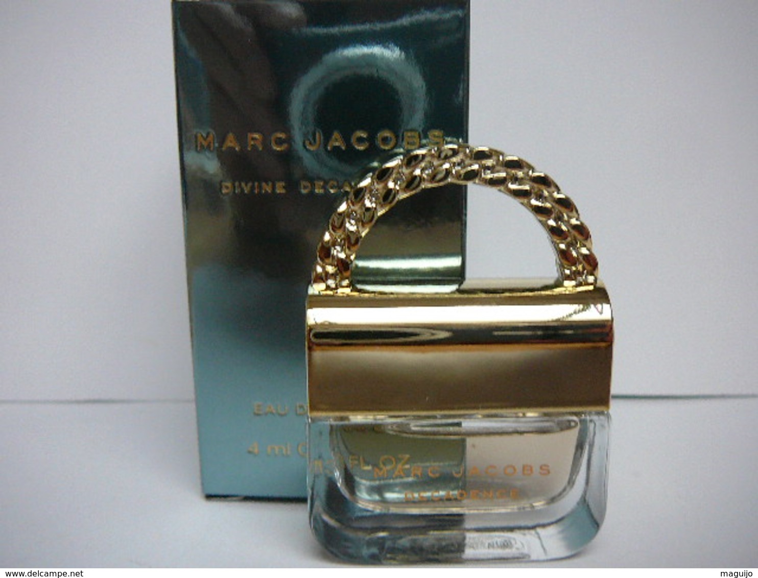 MARC JACOBS "DIVINE DECADENCE" " MINI EDP 4 ML ,GRANDE BOITE  ,NEUVE  LIRE ET VOIR !! - Miniatures Femmes (avec Boite)