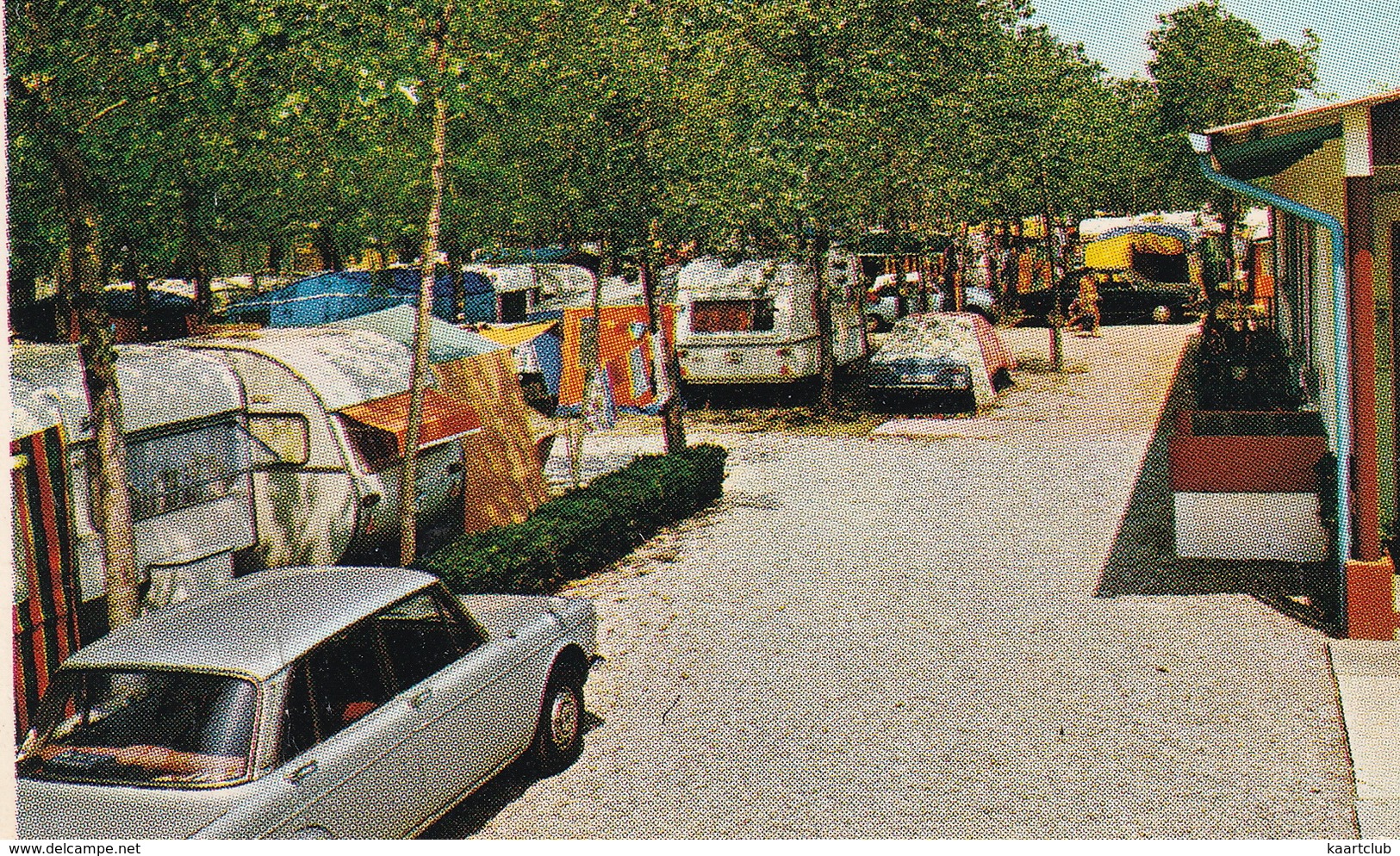 Treporti: RENAULT 16, VW K70, PEUGEOT 304, FIAT 128, SIMCA 1501 - Caravaning/Tentes - CAMPING 'Ca' Pasquali' - (VE) - PKW