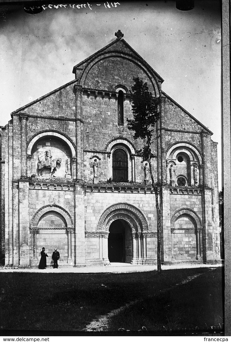 PN - 058 - CHARENTE - CHATEAUNEUF SUR CHARENTE - Façade De L' Eglise 1912 - Plaques De Verre