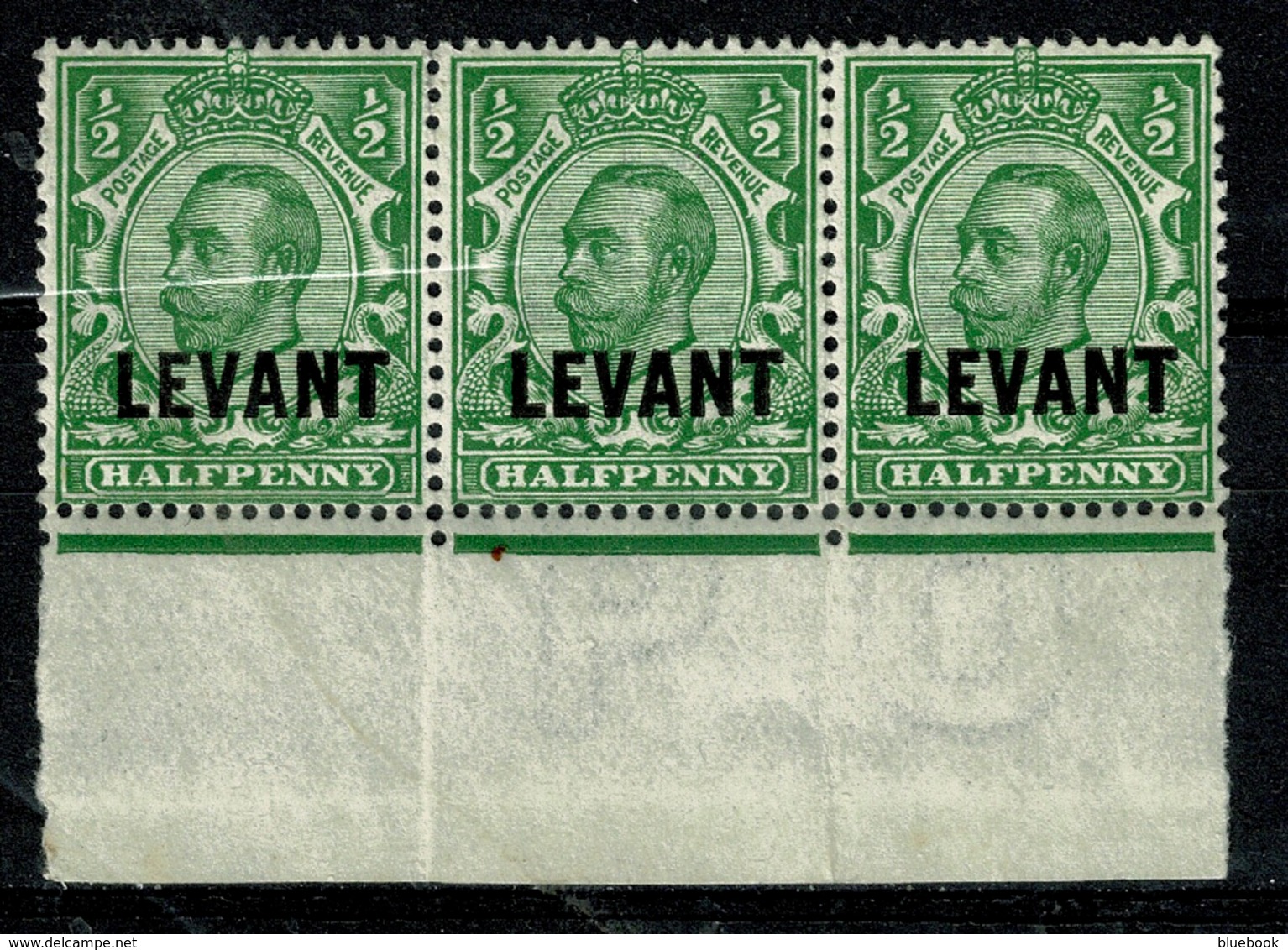 Ref 1270 - GB Stamps - KGV Marginal Strip Of 3 X 1/2d Overprint Levant MNH - SG 214 - Britisch-Levant