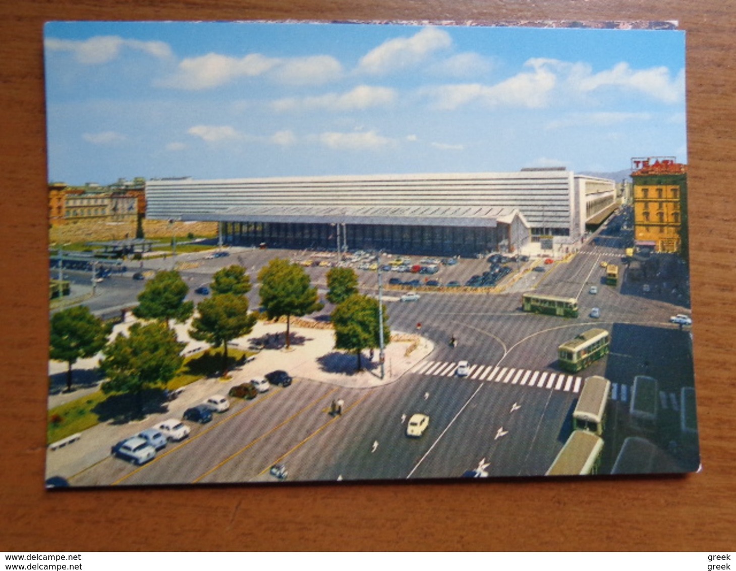 71 kaarten met STATION - GARE - BAHNHOF (zie foto's)