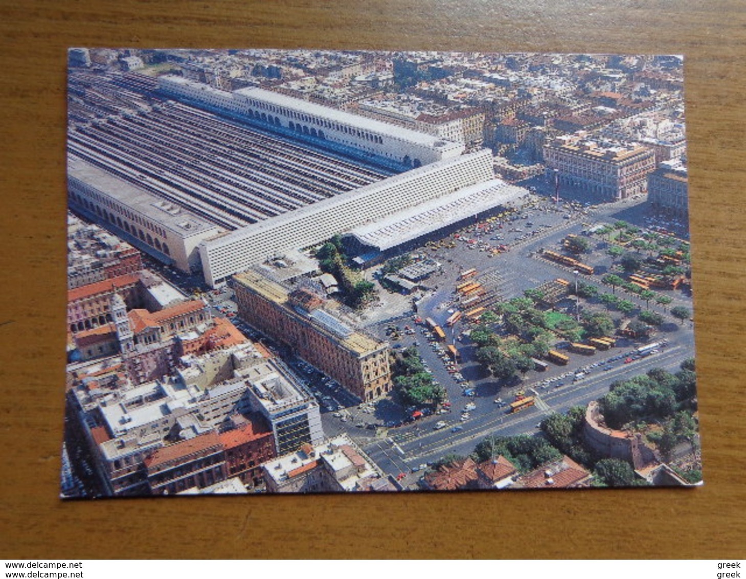 71 kaarten met STATION - GARE - BAHNHOF (zie foto's)