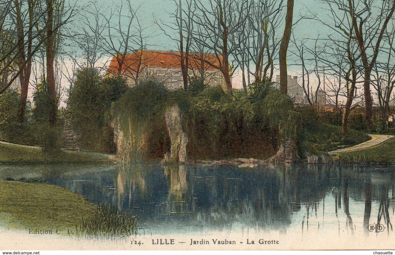 LILLE........jardin Vauban   La Grotte - Lille