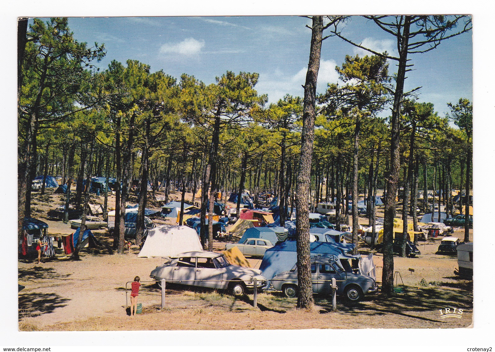 Camping Côte Atlantique N°1795 VOIR ZOOM Autos Citroën DS Renault Dauphine OPEL Peugeot 203 403 Simca Ariane - Voitures De Tourisme