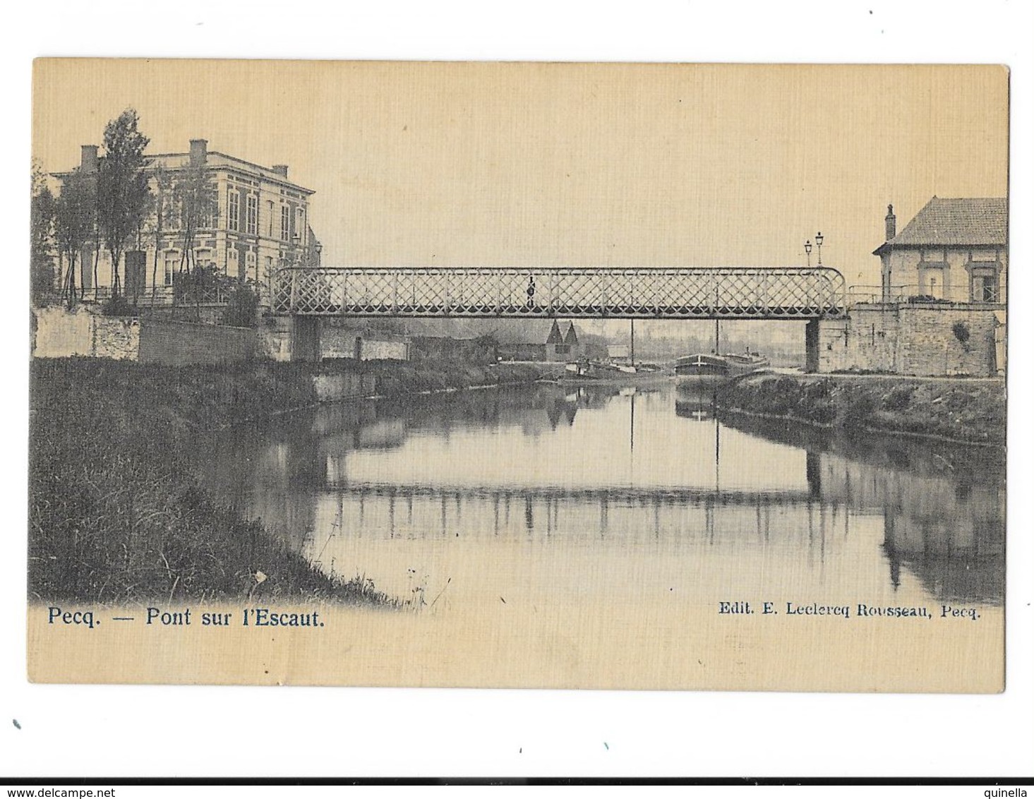 Pecq  Des Bateau Près De L'ancienne Pont Sur L'Escaut  ( Top ) - Pecq