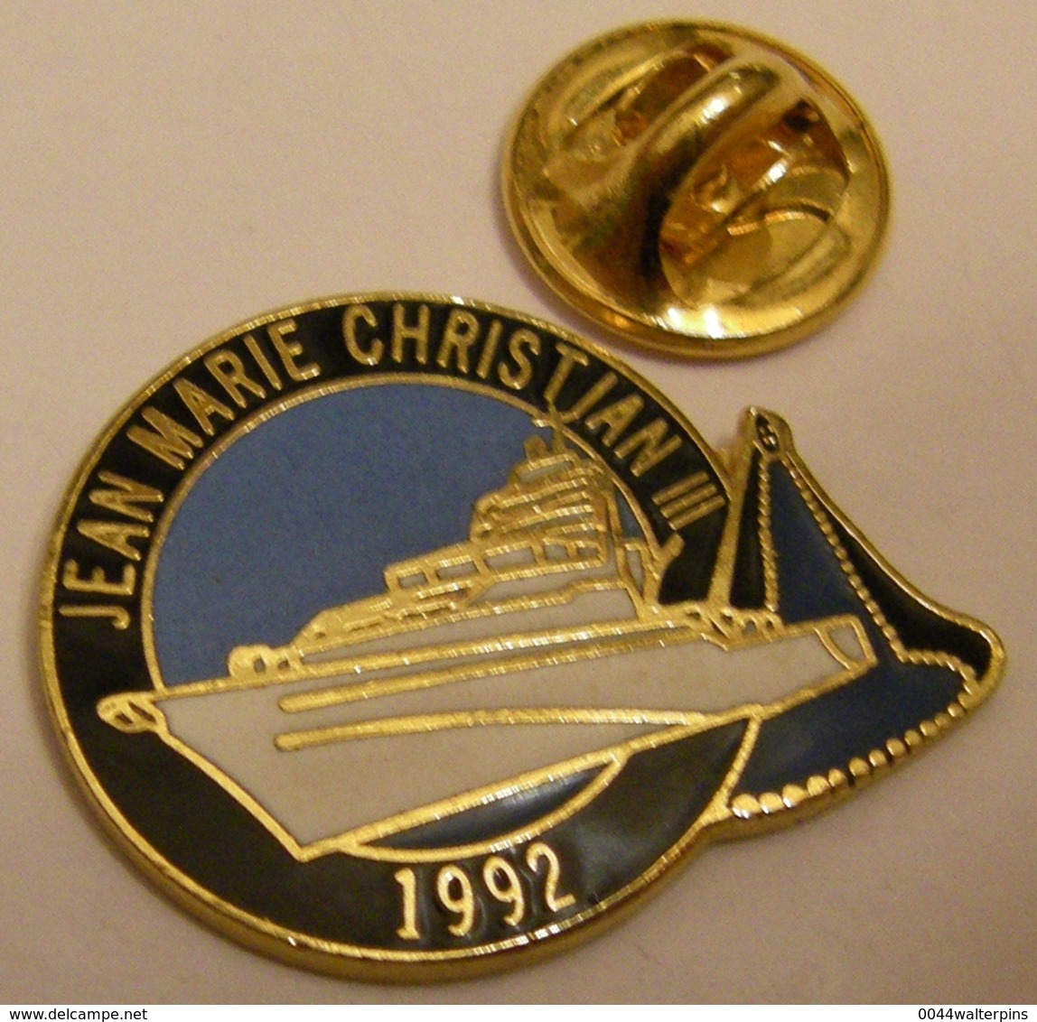 MARINE BATEAU PECHE JEAN MARIE CHRISTIAN III EDITION LIMITEE NUMERO 662 Pin Pin's Pins - Bateaux