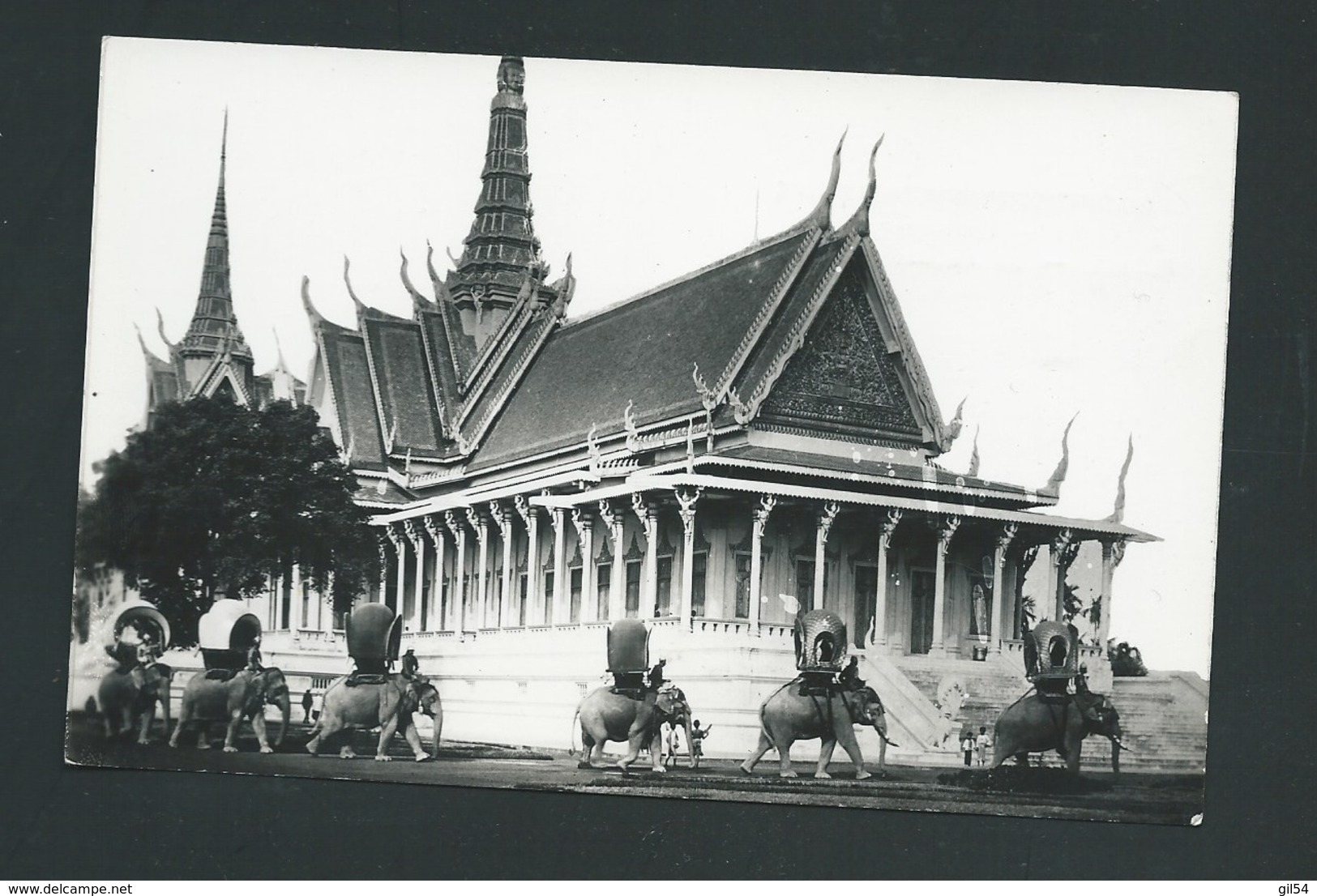 Souvenirs D'indochine - 20 - Cambodge - P.PENH - Le Palais Du Trône    Gal49 - Cambodja