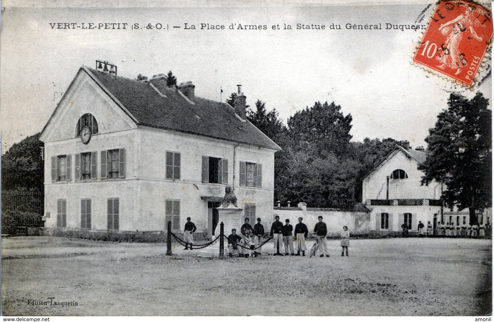 91. ESSONNE - VERT LE PETIT - La Place D'Armes Et La Statue Du Général Duquesne - Vert-le-Petit