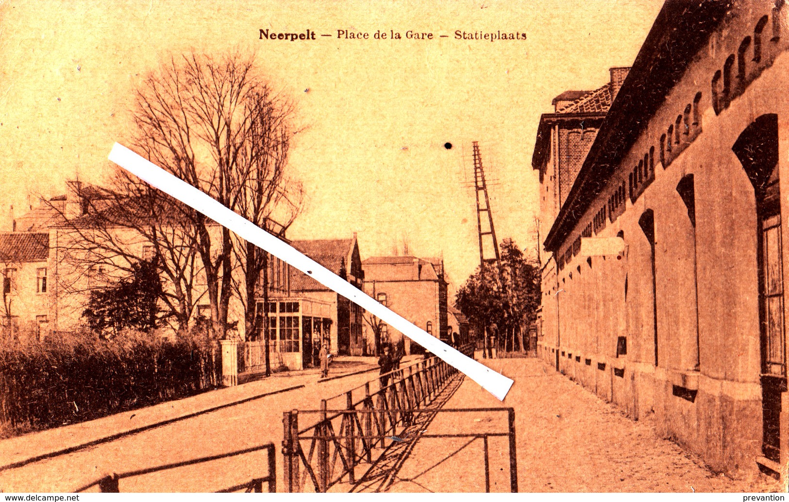 NEERPELT - Place De La Gare - Neerpelt