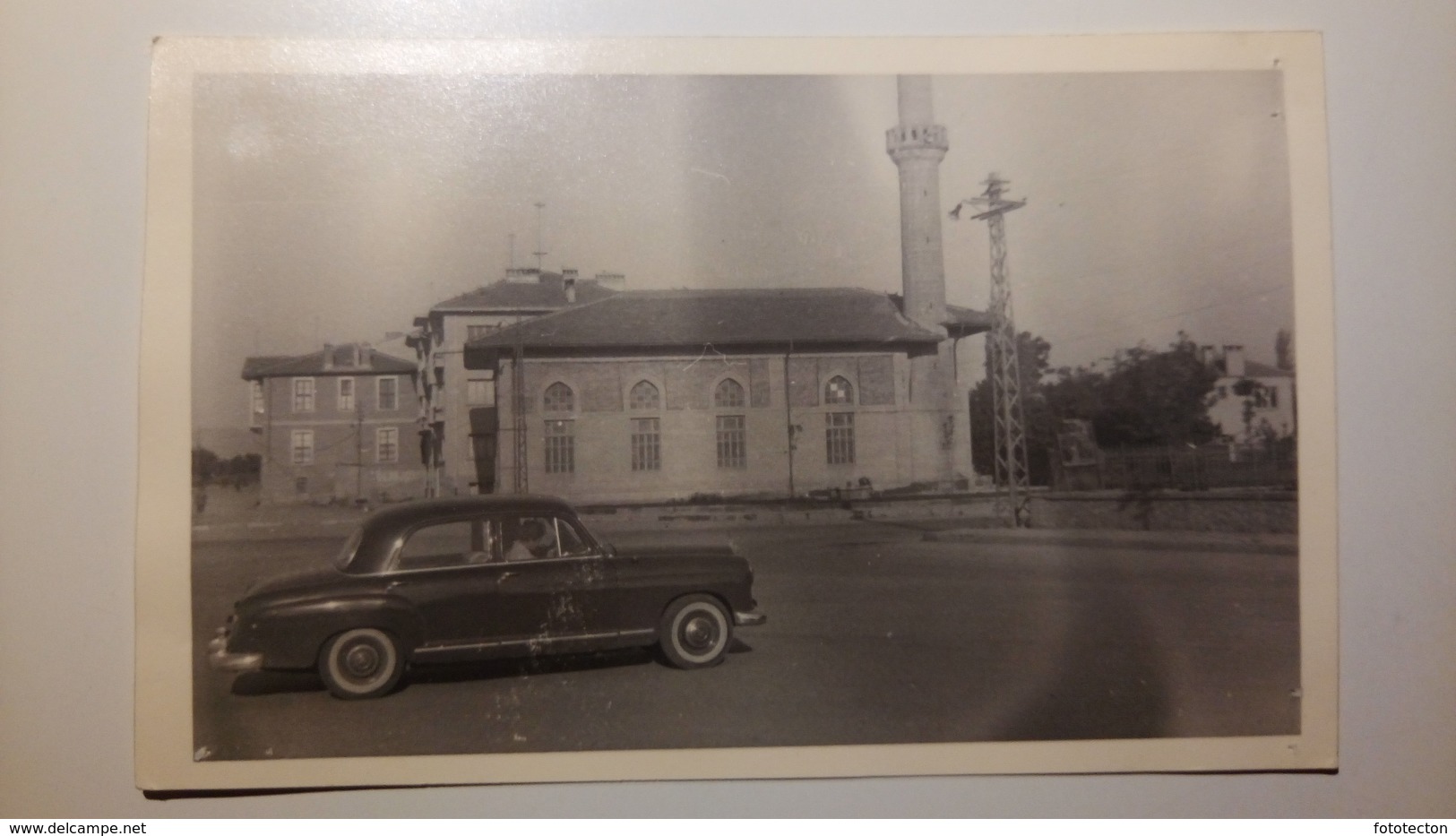 Turkey - Turkiye - Istanbul? Mosquée, Cami - Bursa? Iznik? Ankara? Trabzon? - Car, Auto, Voiture Mercedes [TM/Lpt100e] - Turchia