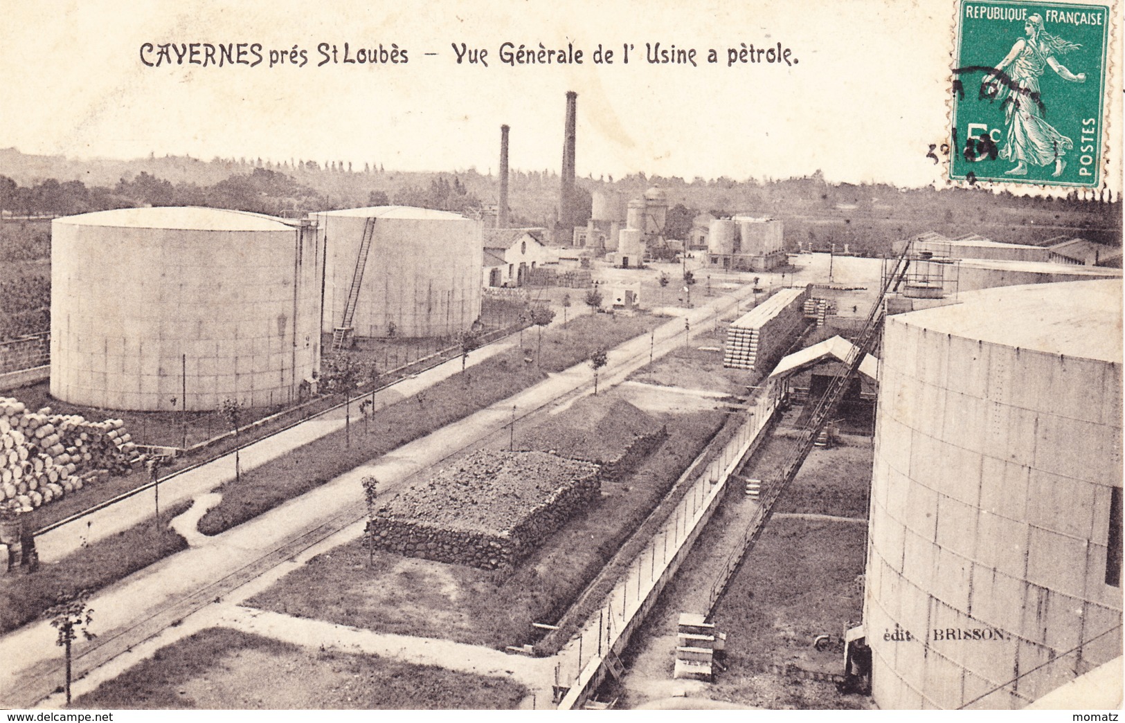 33 SAINT LOUBES / CAVERNES / VUE DE L'USINE A PETROL - Autres & Non Classés