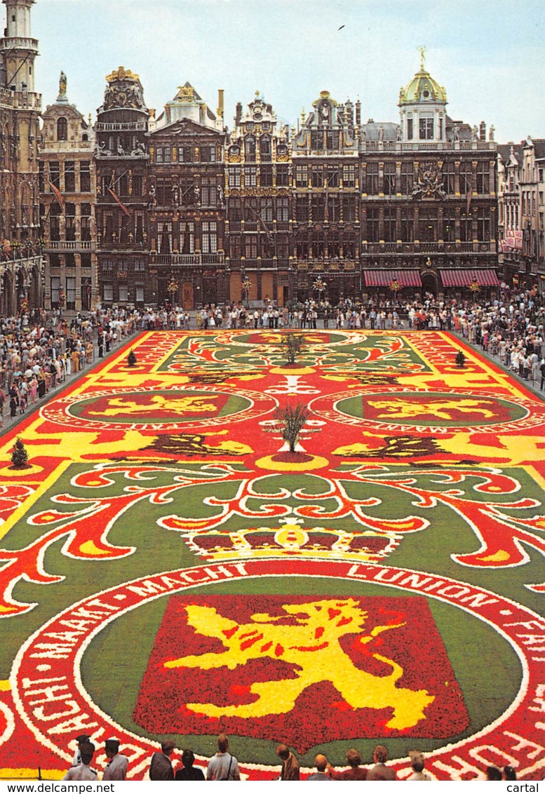 CPM - BRUSSELS - Grand Place, Tapis De Fleurs - Marktpleinen, Pleinen