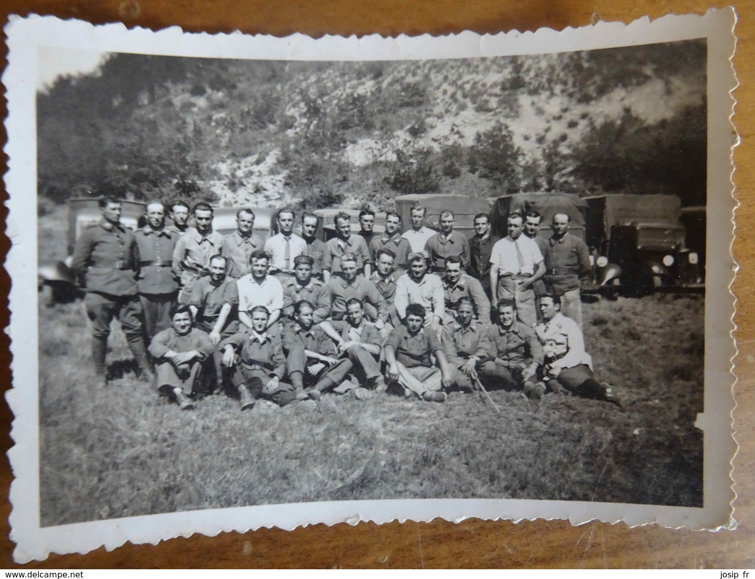 PHOTOGRAPHIE- VERS SECONDE GUERRE MONDIALE OU APRÈS- GROUPE DE MILITAIRES EN MANOEUVRE ??? - Oorlog, Militair