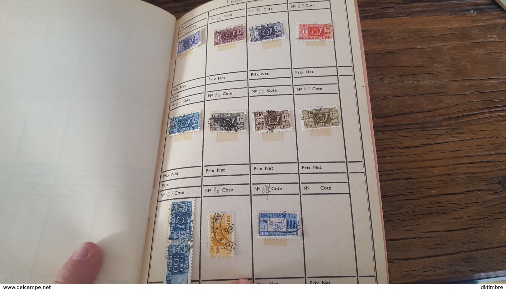 LOT 440057 TIMBRE DE ITALIE CARNET A CHOIX  PORT A 2 EUROS