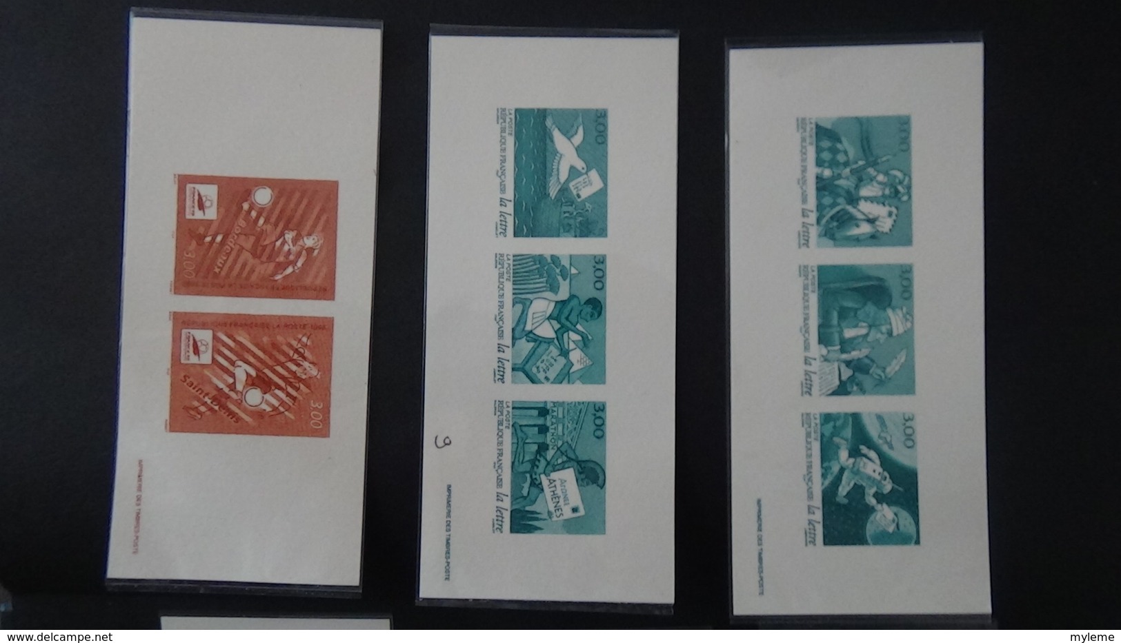 87 Gravures des timbres postes Français dans son classeur d'origine. A saisir  !!!