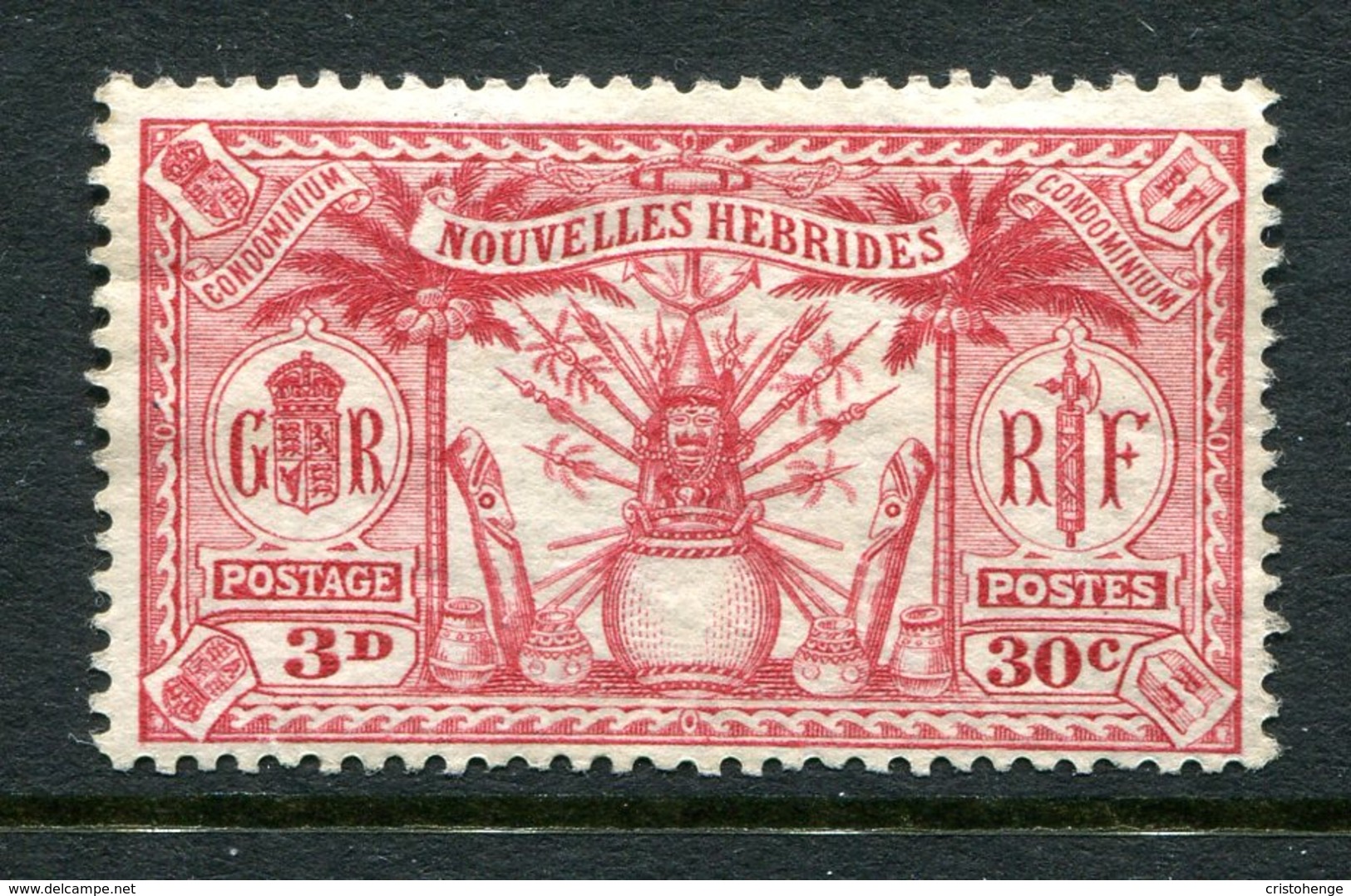 Nouvelles Hebrides 1925 Weapons & Idols - Dual Currency - 30c (3d) Red LHM (SG F46) - Unused Stamps