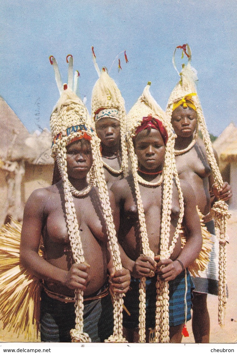 AFRIQUE. COTE D'IVOIRE. ABIDJAN. DANSEUSES AUX TRESSES. ANNEE 1961. PUBLICITE AMORA - Ivory Coast