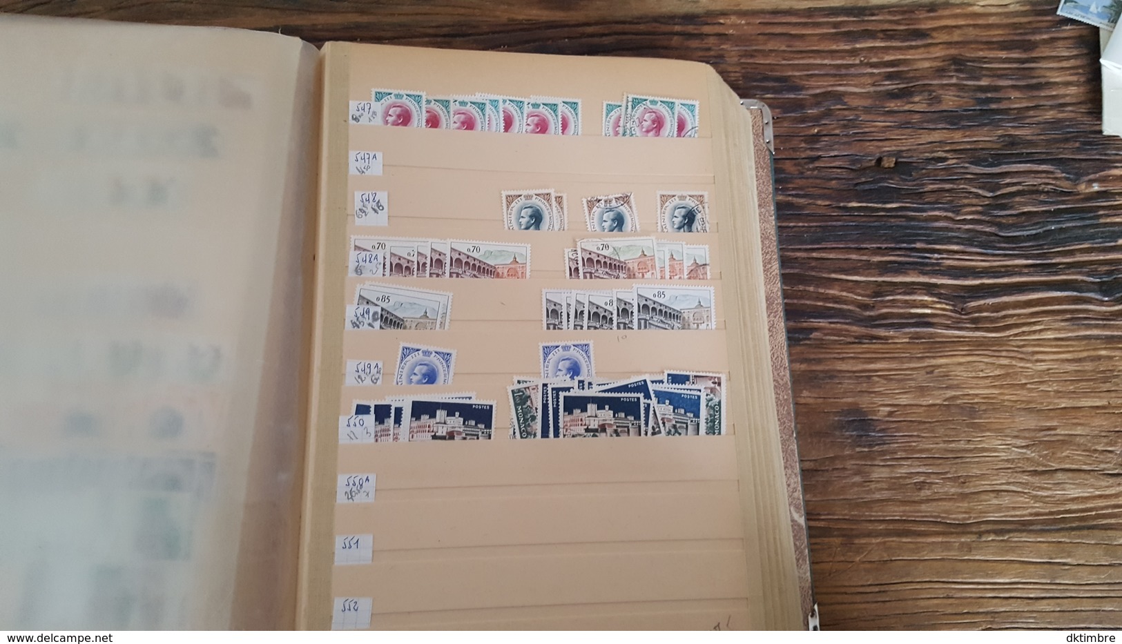 LOT 440188 ALBUM TIMBRE DE STOCK MONACO GROSSE COTE AFFAIRE A SAISIR PORT A 15 EUROS