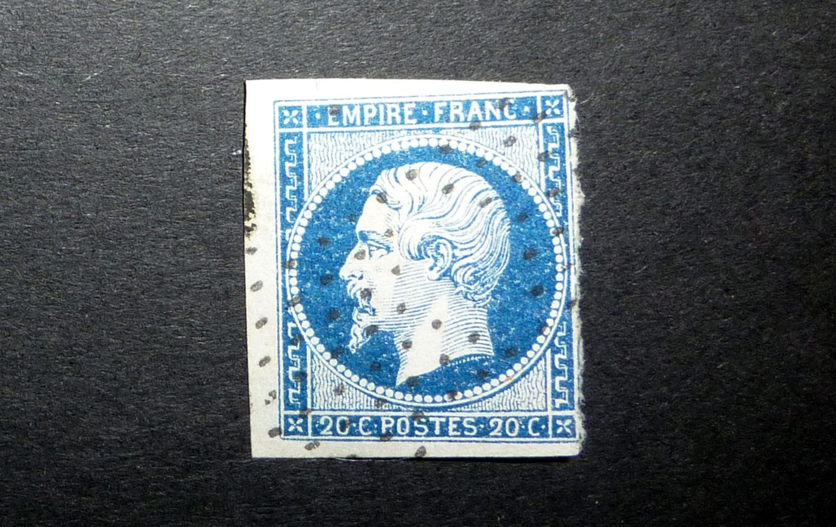 FRANCE 1854 N°14IC OBL. ÉTOILE MUETTE (NAPOLÉON III. SECOND EMPIRE. 20C BLEU FONCÉ. LÉGENDE EMPIRE FRANC. NON DENTELÉ. T - 1853-1860 Napoléon III