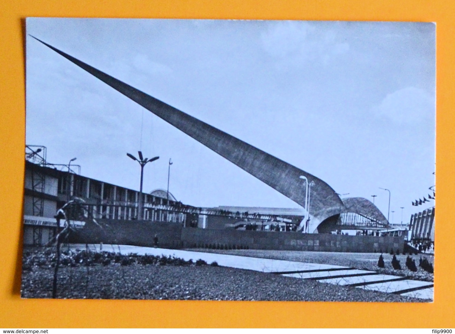 PK/CP : Wereldtentoonstelling Expo 1958 - Pijl Van De Burgerlijke Bouwkunde (4206) - Expositions Universelles