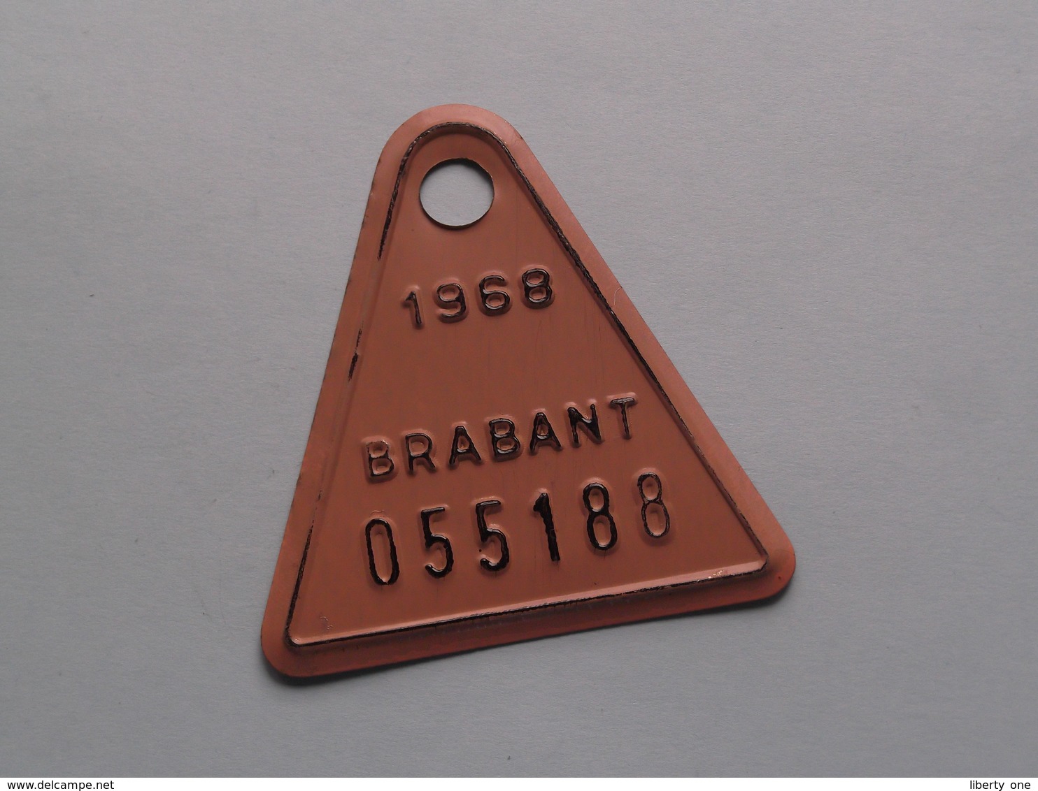 2 Opéénvolgende FIETSPLATEN / PLAQUE Vélo ( BRABANT Nrs. 055188 & 055189 ) Anno 1968 ( België ) ! - Nummerplaten