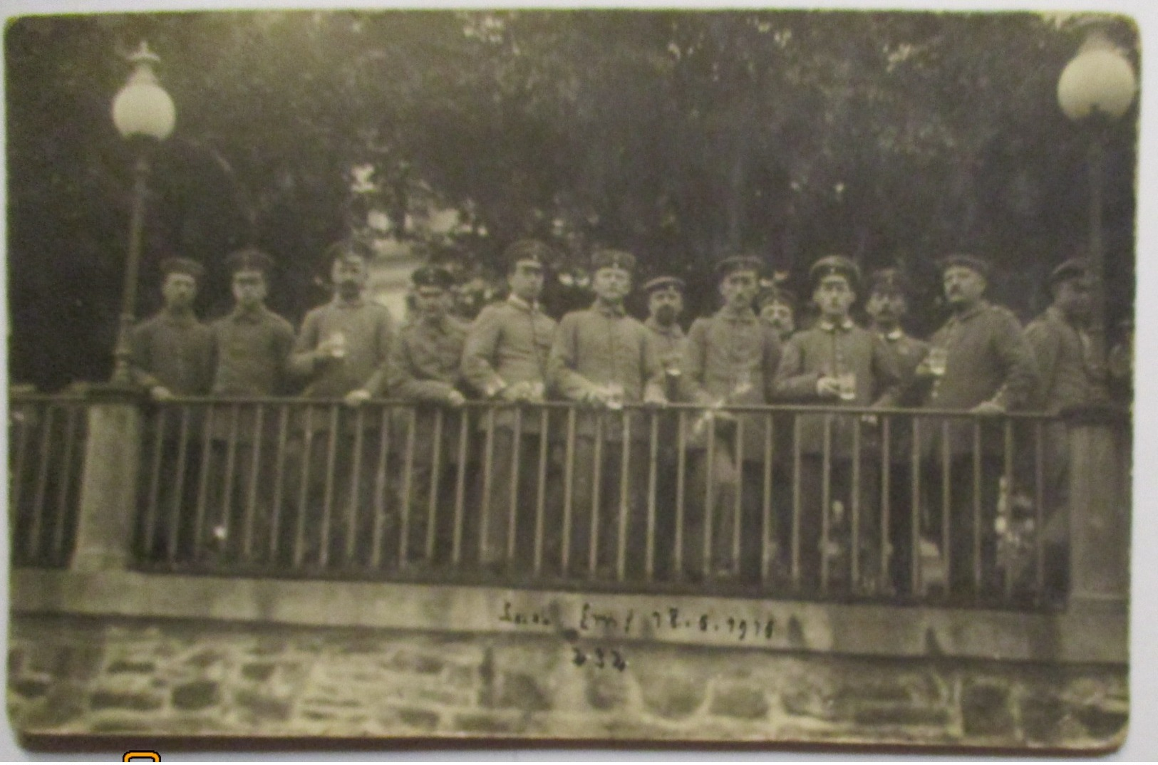 Deutsche Soldaten Mit Bier, Fotokarte 1916 Aus Bad Ems (66180) - Weltkrieg 1914-18