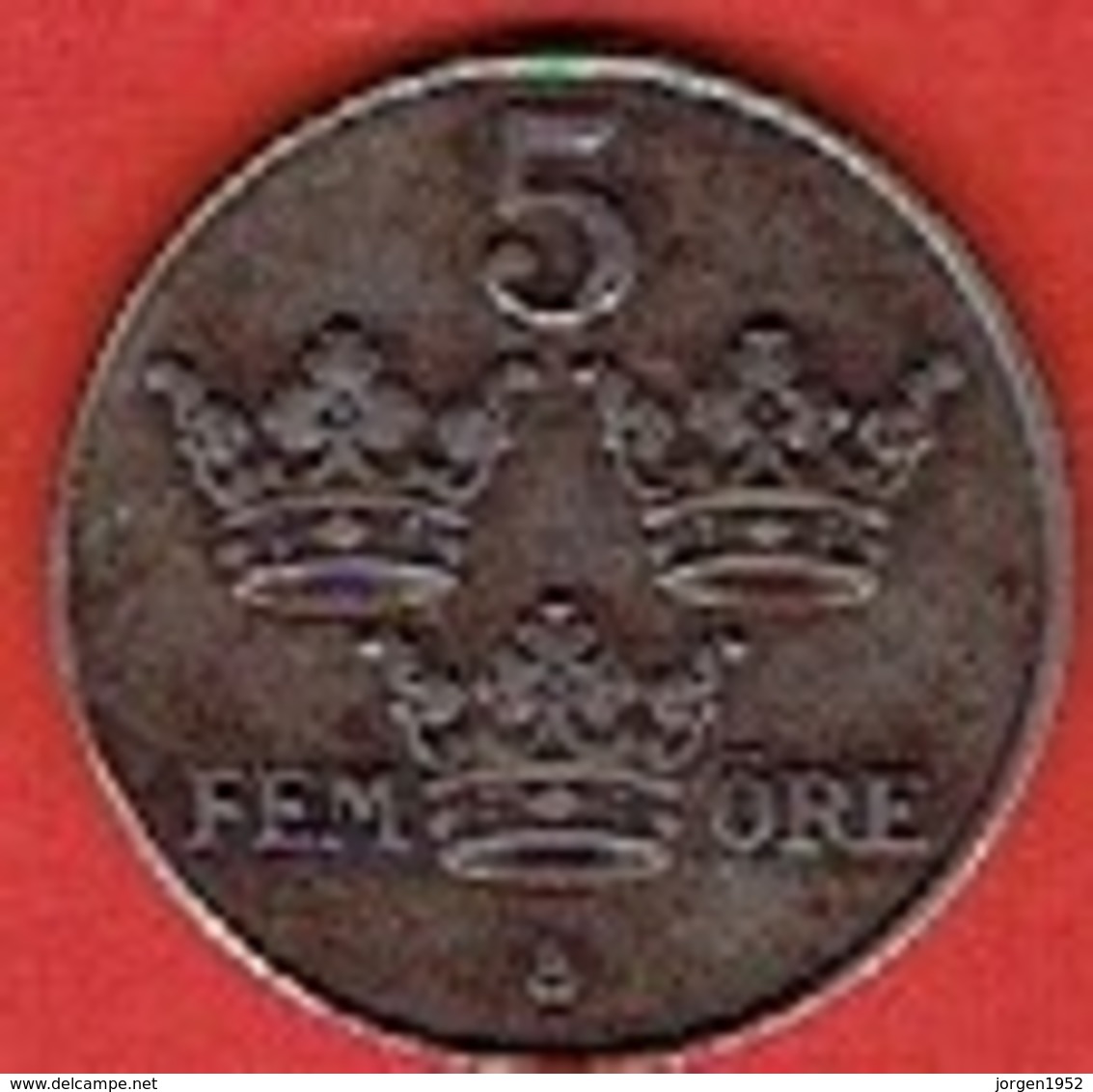 SWEDEN  #  5 ØRE FROM 1944 - Suède