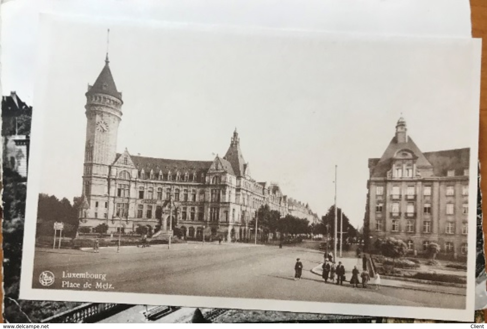 LUXEMBOURG - 100 Cartes Postales Ville de Luxembourg années divers