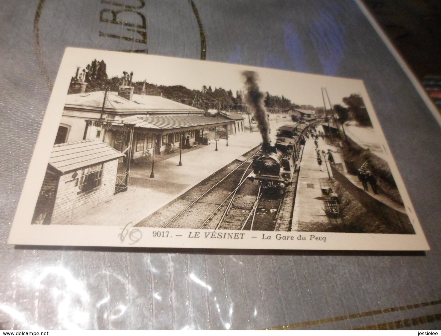 CPA ANIMEE - LA GARE DU PECQ - TRAIN - LE VESINET - Gares - Avec Trains