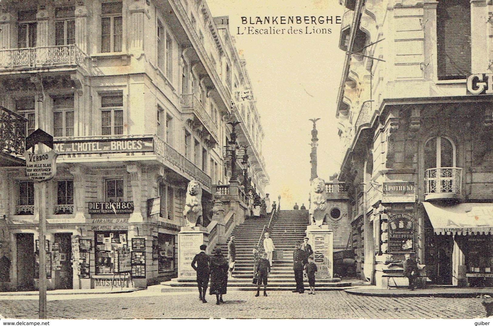 Blankenberghe Blankenberge L'escalier Des Lions - Blankenberge