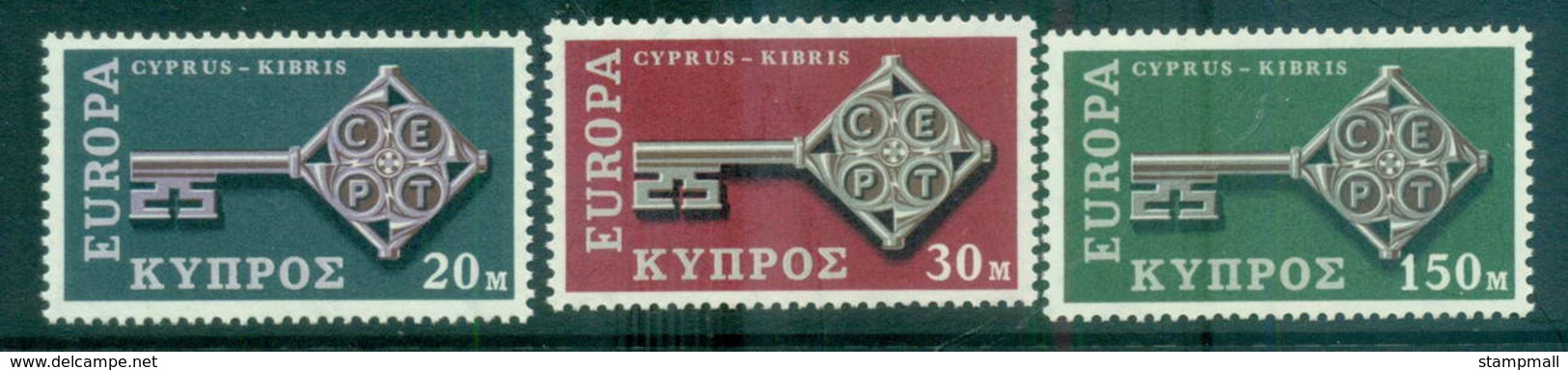 Cyprus 1968 Europa, Key With Emblem MUH Lot65464 - Unused Stamps