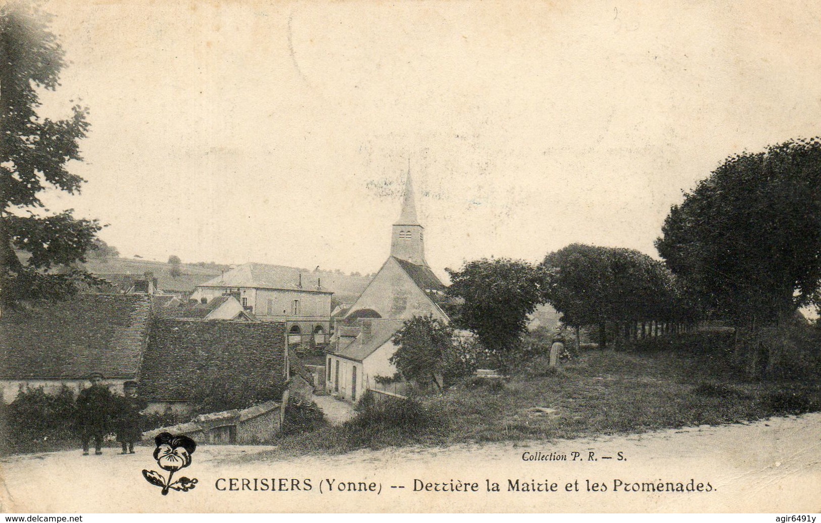 - CERISIERS (89) - Derrière La Mairie Et Les Promenades  (2 Enfants)   -17931- - Cerisiers