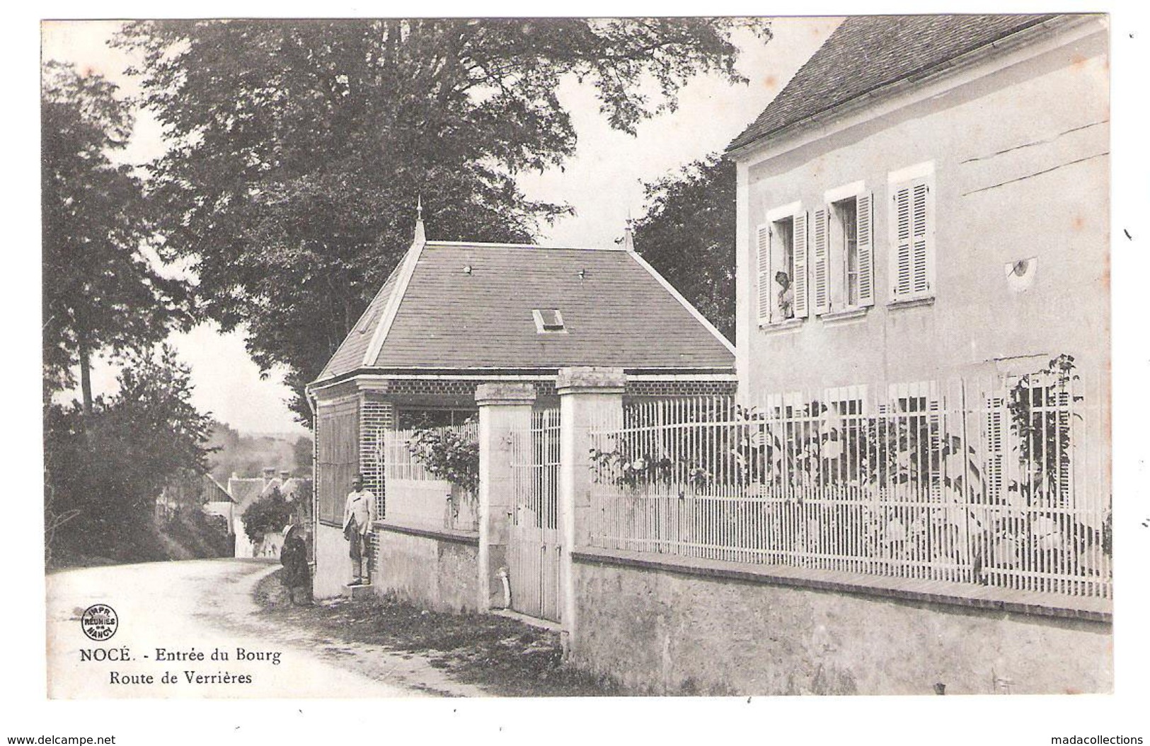 Nocé  (61 - Orne)  Entrée Du Bourg - Route De Verrières - Other & Unclassified