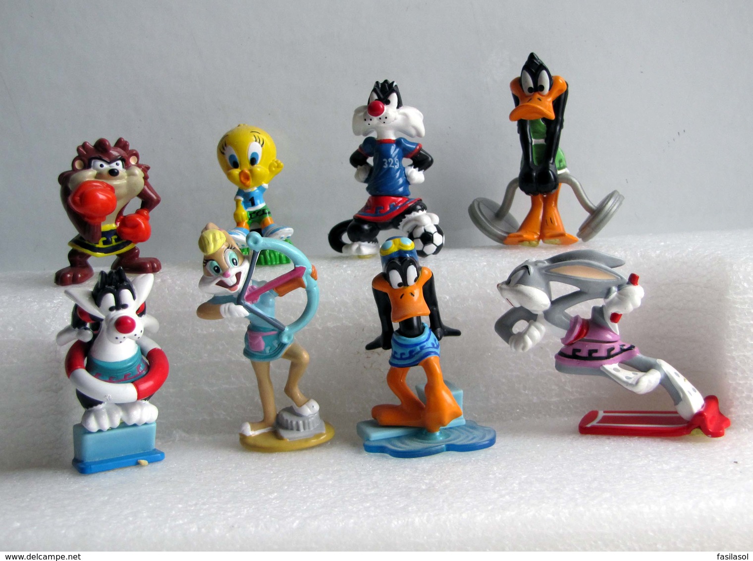 Kinder 2004 : Série Complète : Les Looney Tunes En Grèce Antique (8 Figurines Avec 4 BPZ) - Dessins Animés