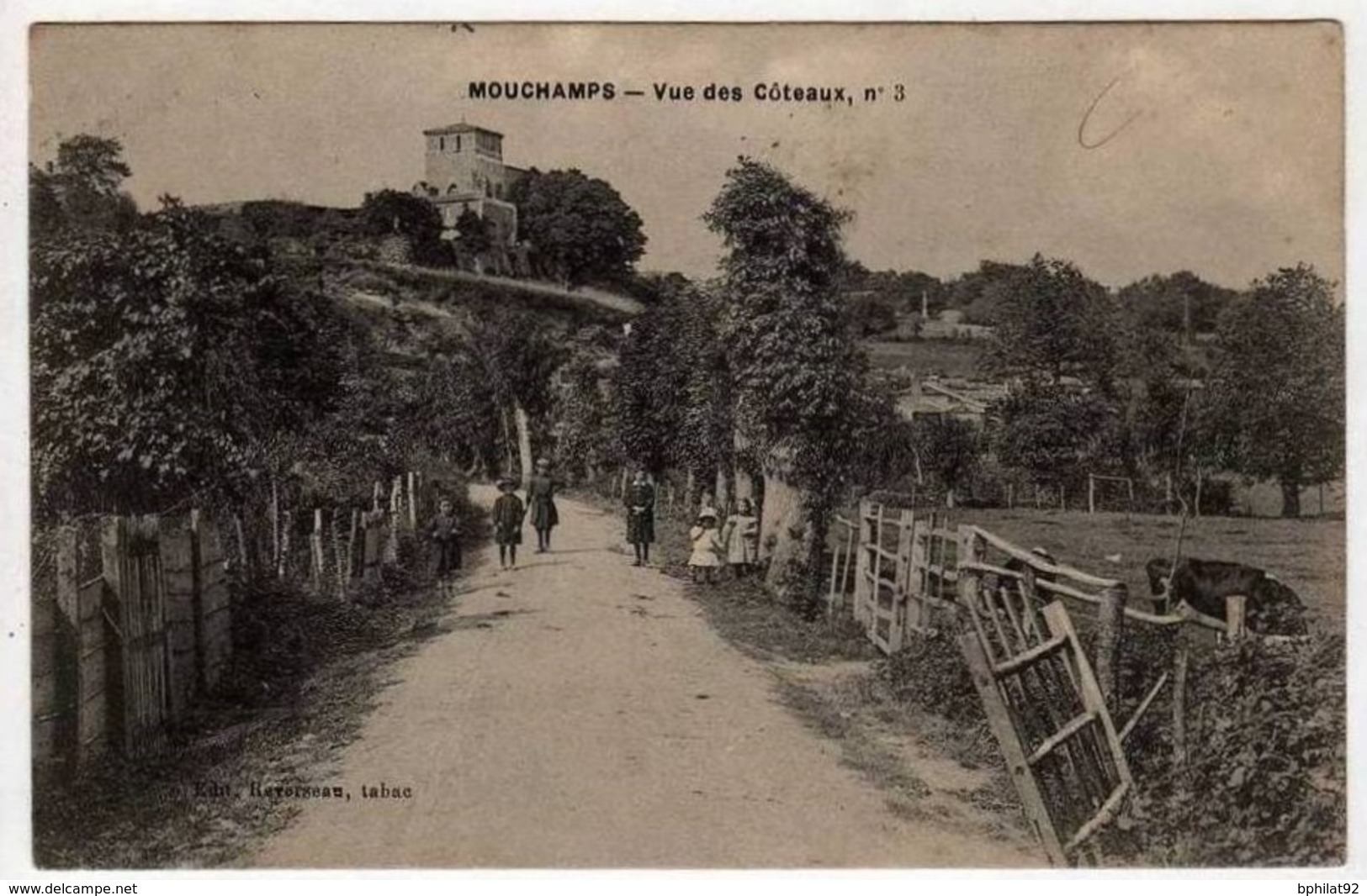 !!! 5 C SEMEUSE SUR PORTE TIMBRE DIEU PROTEGE LA FRANCE, SUR CPA DE MOUCHAMPS - Briefe U. Dokumente