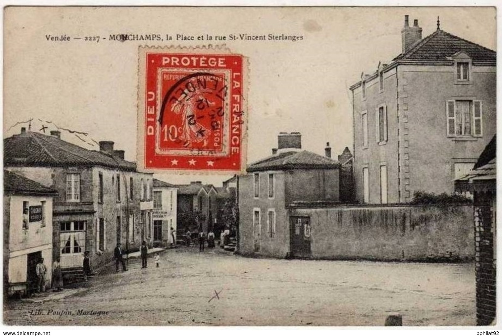 !!! PRIX FIXE : 10 C SEMEUSE SUR PORTE TIMBRE DIEU PROTEGE LA FRANCE, SUR CPA DE MOUCHAMPS - Storia Postale